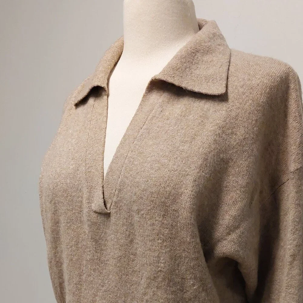 J. Crew Cappuccino Tan Wool-blend Polo Collar V-Neck Sweater Size XS/S - Picture 3 of 10